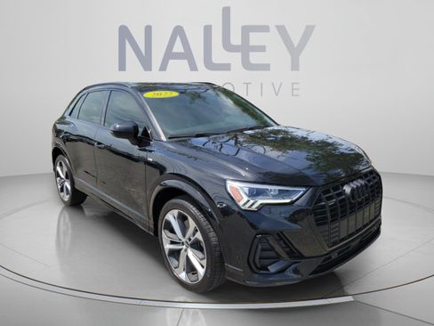 Used 2022 Audi Q3 2.0T Premium Plus w/ Premium Plus Package AWD/4WD image 4