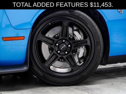 Used 2023 Dodge Challenger SRT Hellcat RWD image 6