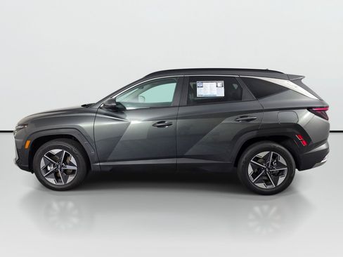 Used 2025 Hyundai Tucson SEL AWD/4WD image 2