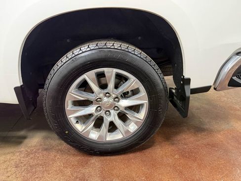 Used 2019 Chevrolet Silverado 1500 LTZ w/ LTZ Plus Package image 90