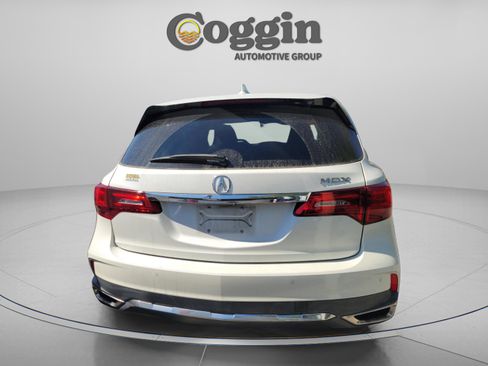 Used 2019 Acura MDX FWD w/ Technology Package image 3