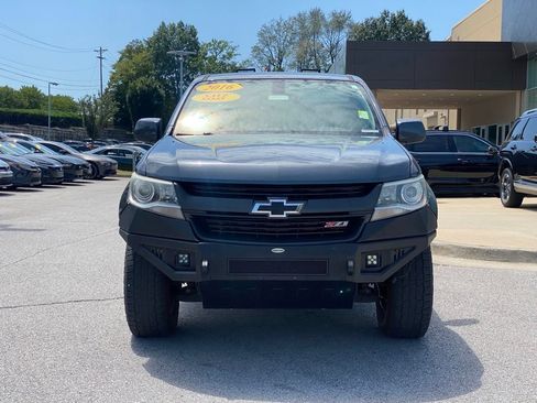 Used 2016 Chevrolet Colorado Z71 AWD/4WD image 2