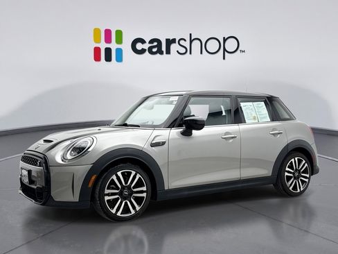 Used 2023 MINI Cooper S image 1
