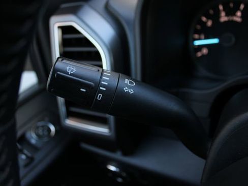 Used 2020 Ford F150 XLT w/ Equipment Group 302A Luxury AWD/4WD image 8