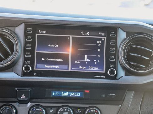 Used 2023 Toyota Tacoma TRD Off-Road image 15