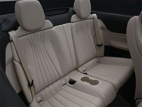 Used 2023 Mercedes-Benz E 450 4MATIC Cabriolet image 28