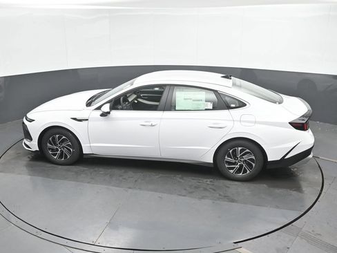 New 2026 Hyundai Sonata Blue FWD image 36