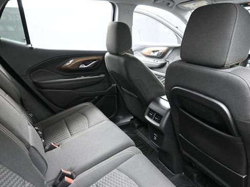 Used 2019 GMC Terrain SLE w/ Driver Convenience Package AWD/4WD image 31