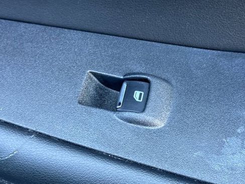 Used 2024 Ford Edge SEL image 22