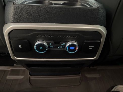 Used 2022 Ford Expedition Timberline image 14