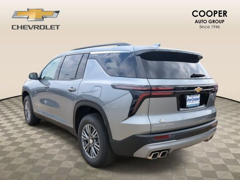 New 2026 Chevrolet Traverse LT w/ Driver Confidence Package image 22
