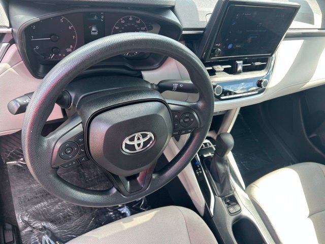 Used 2024 Toyota Corolla Cross L FWD image 38