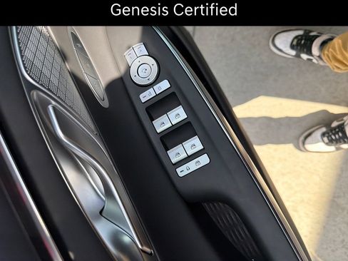 Certified 2026 Genesis GV70 2.5T Select AWD/4WD image 27