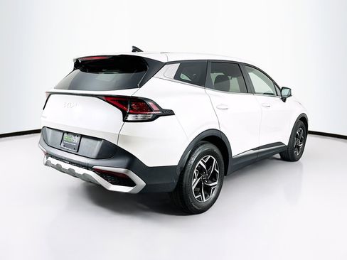 Used 2025 Kia Sportage LX FWD image 9