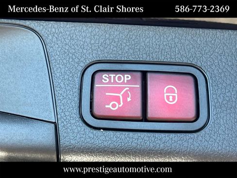 Used 2026 Mercedes-Benz GLB 250 4MATIC image 14