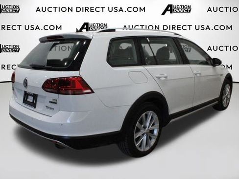 Used 2017 Volkswagen Golf Alltrack SE image 48