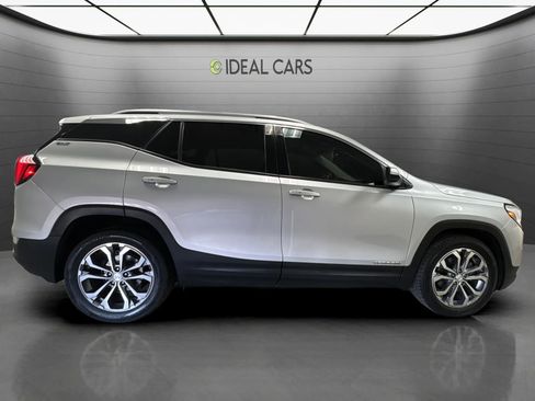 Used 2018 GMC Terrain SLT w/ Preferred Package FWD image 4