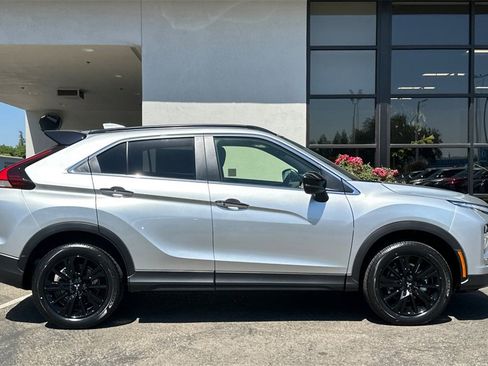 New 2025 Mitsubishi Eclipse Cross image 4