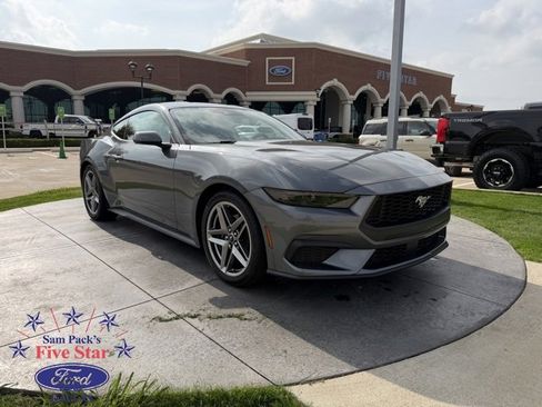 Certified 2025 Ford Mustang Coupe image 1