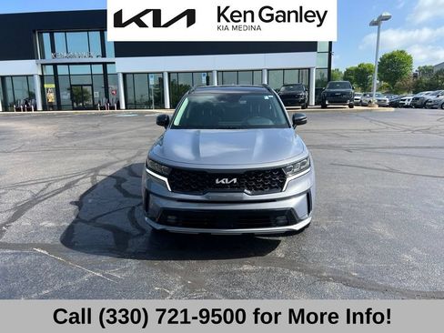 Used 2023 Kia Sorento SX FWD image 3