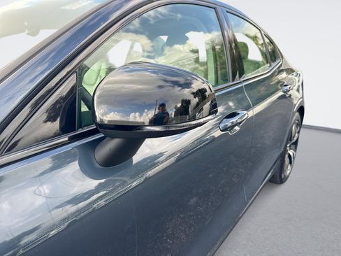 Used 2024 Volvo S60 B5 Core FWD image 12