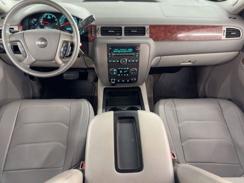 Used 2013 GMC Yukon XL SLT image 15