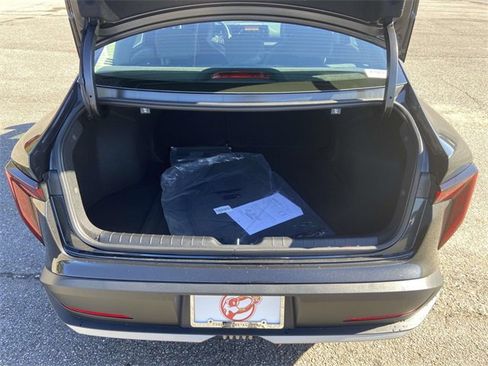 New 2025 Kia K4 EX image 9