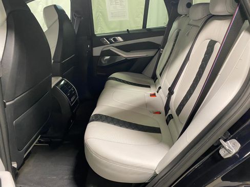Used 2021 BMW X5 M w/ Competition Package image 20
