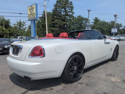 Used 2018 Rolls-Royce Dawn RWD image 66