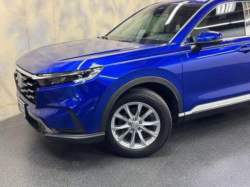 Used 2024 Honda CR-V EX image 2