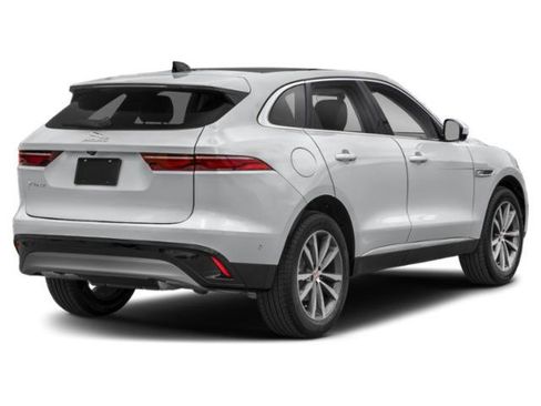 Used 2022 Jaguar F-PACE SVR image 2