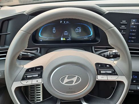 Certified 2025 Hyundai Elantra Sport w/ Cargo Package FWD image 17