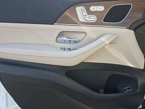 New 2026 Mercedes-Benz GLE 350 4MATIC image 11