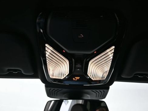 Used 2023 BMW X3 xDrive30i w/ Premium Package AWD/4WD image 12