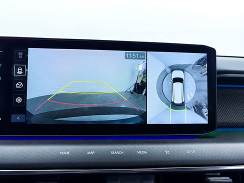 Used 2024 Kia EV9 GT-Line AWD/4WD image 8