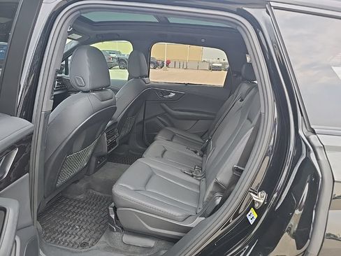 Used 2023 Audi Q7 AWD/4WD image 18
