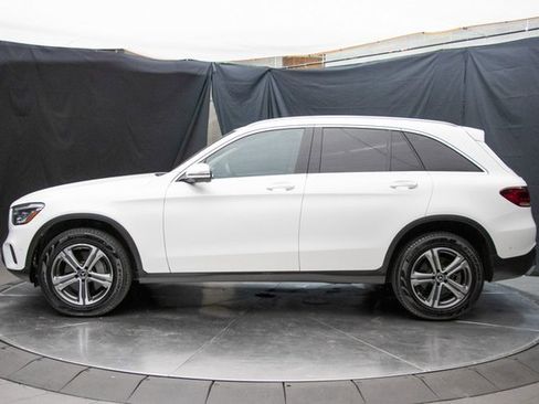 Used 2022 Mercedes-Benz GLC 300 4MATIC image 9