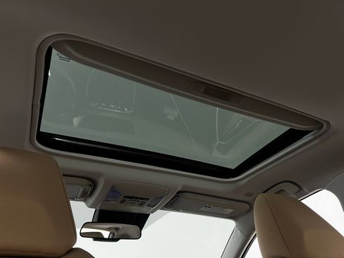 New 2025 Toyota RAV4 XLE image 21