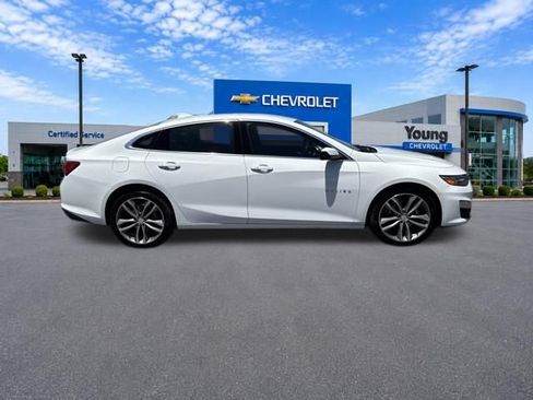Used 2024 Chevrolet Malibu LT FWD image 8