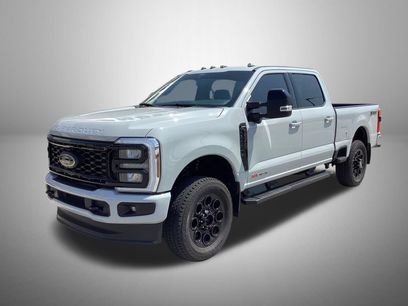 Used 2025 Ford F250 Lariat w/ Black Appearance Package