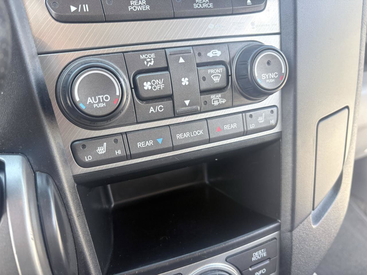 Used 2013 Honda Pilot Touring image 31