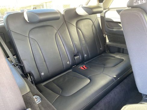Used 2013 Audi Q7 3.0T Premium Plus w/ Premium Plus Pkg image 11