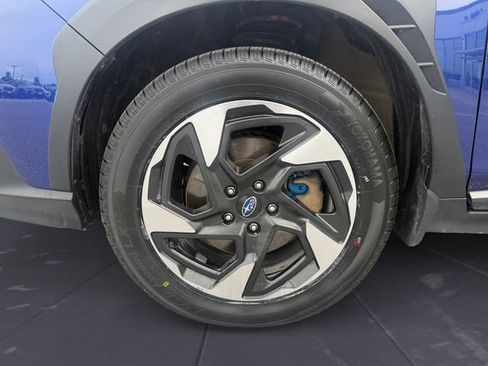 Used 2024 Subaru Crosstrek 2.5i Limited AWD/4WD image 14
