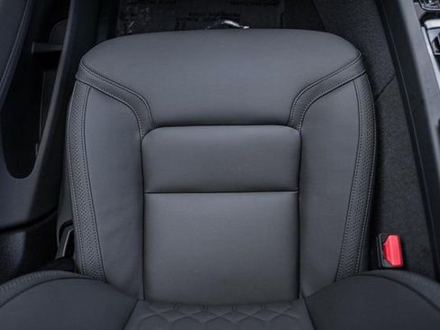 New 2026 Volvo XC60 B5 Plus w/ Protection Package Premier image 31