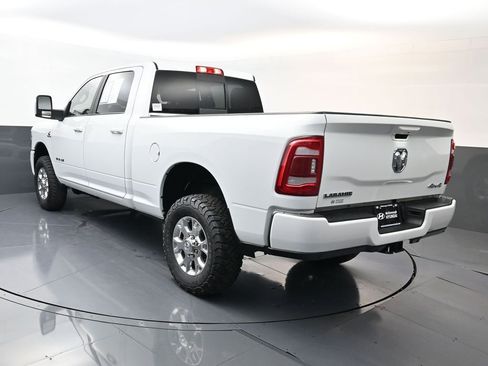Used 2024 RAM 2500 Laramie AWD/4WD image 5