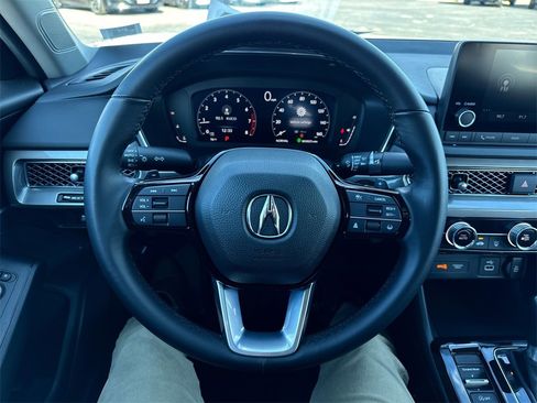 Used 2025 Acura Integra image 14