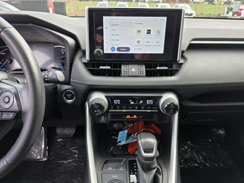 Used 2024 Toyota RAV4 XLE Premium image 26