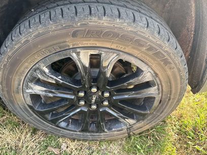 Used 2023 GMC Acadia SLT w/ Elevation Edition