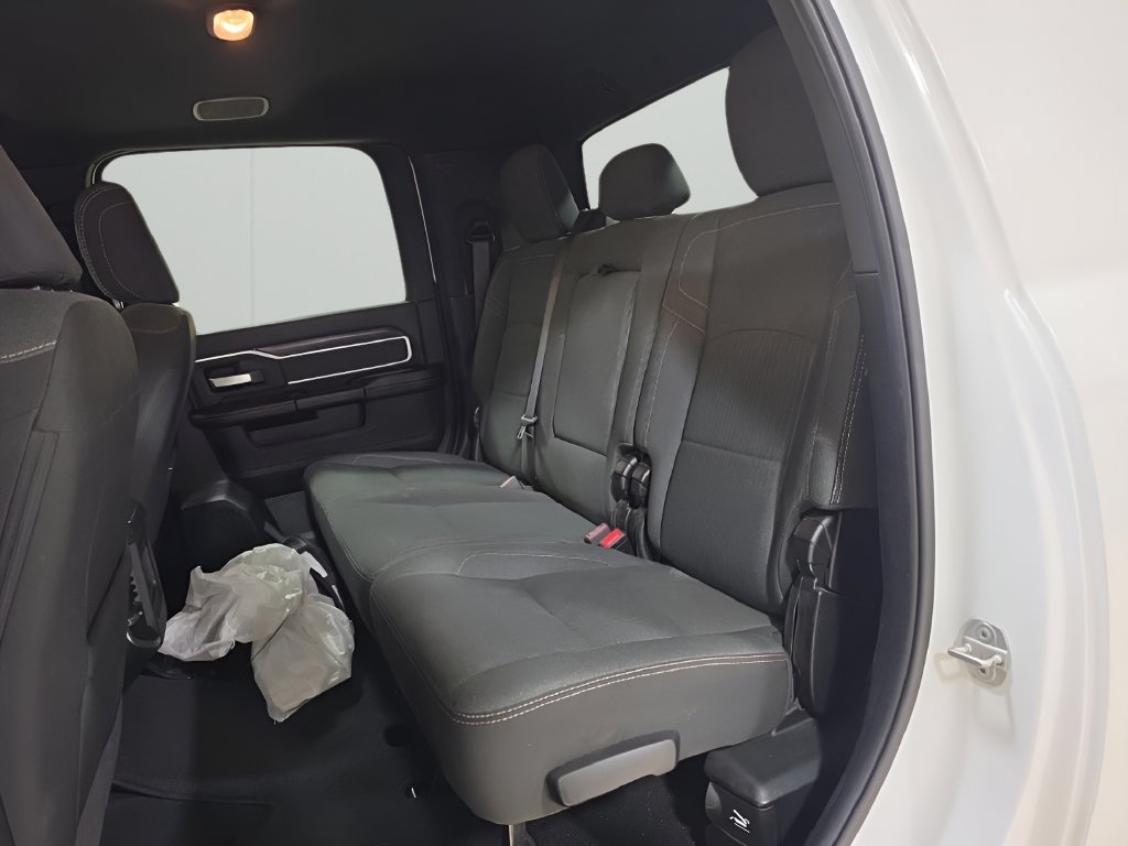 Used 2022 RAM 3500 Big Horn w/ Night Edition AWD/4WD image 12