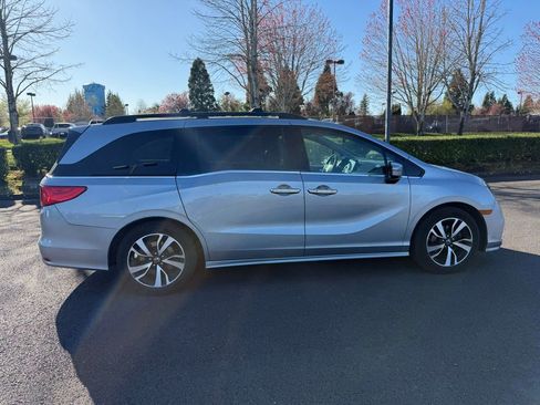 Used 2018 Honda Odyssey Elite image 10